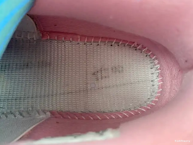 Kick Theory PINK X OFF-WHITE 4 JORDAN 0509